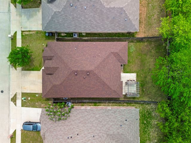 2312 Wakecrest Drive, Fort Worth, TX 76108