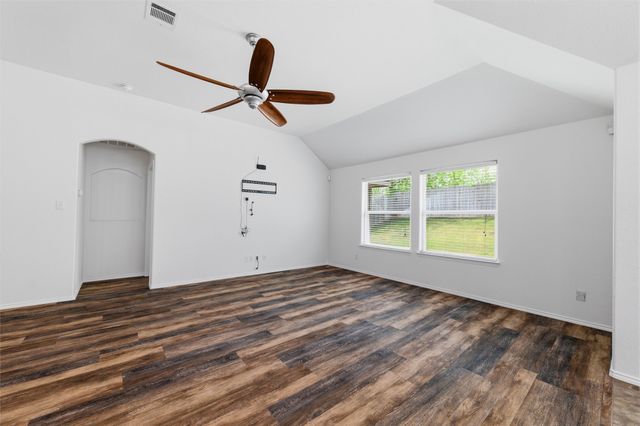 2312 Wakecrest Drive, Fort Worth, TX 76108