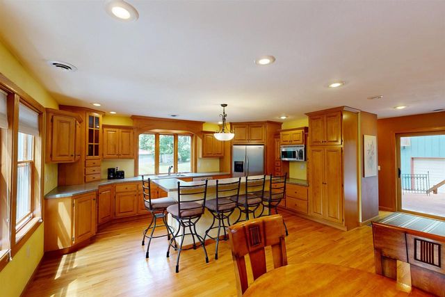 N2310 Wenham Road, Fort Atkinson, WI 53538