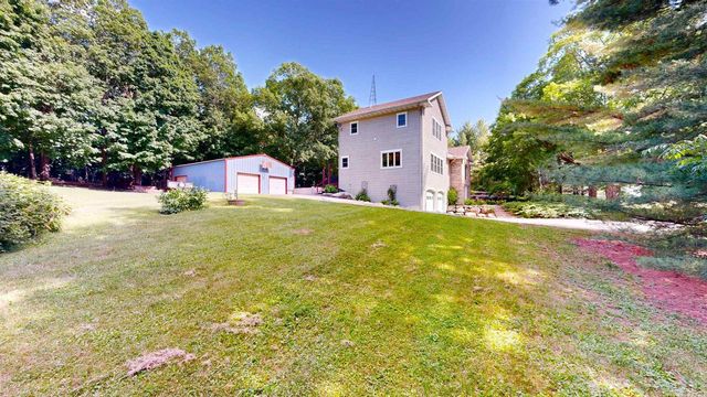 N2310 Wenham Road, Fort Atkinson, WI 53538