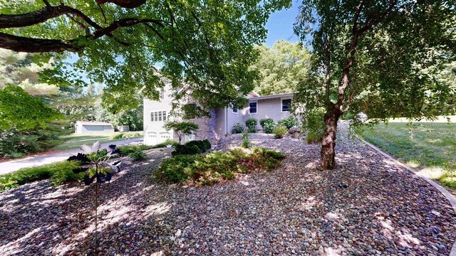 N2310 Wenham Road, Fort Atkinson, WI 53538