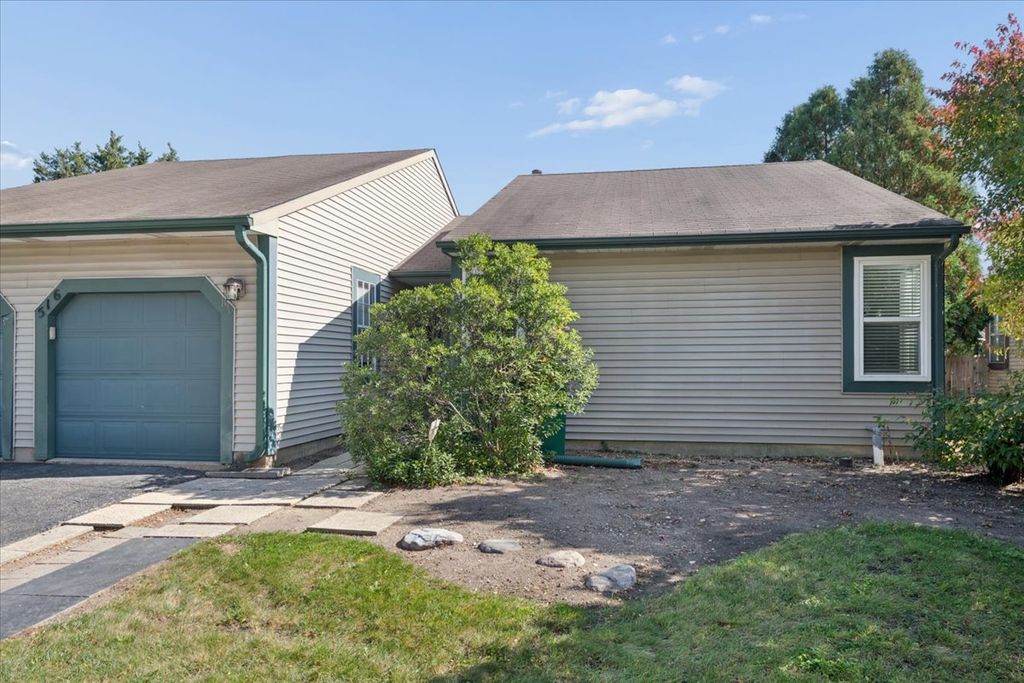 516 Lyon Drive, Buffalo Grove, IL 60089 — exterior