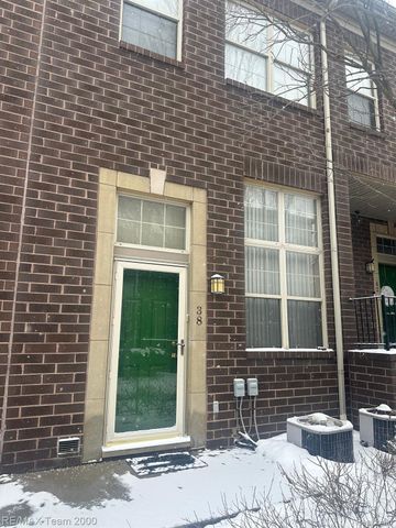 38 GEORGETOWN, Dearborn, MI 48126