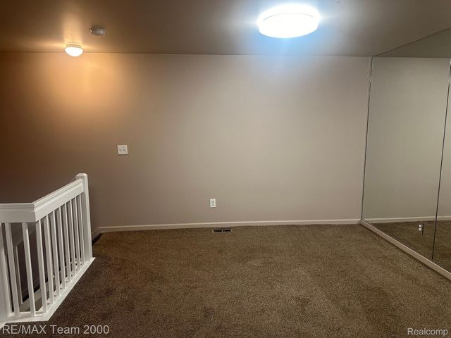 38 GEORGETOWN, Dearborn, MI 48126