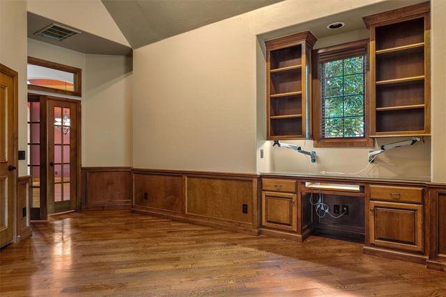 3904 Creek Bend Road, Edmond, OK 73003