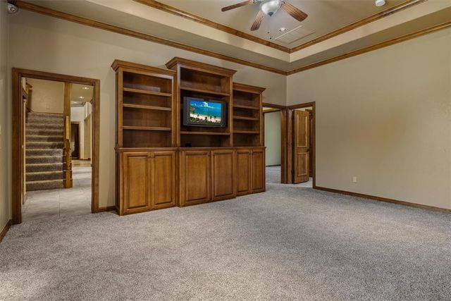 3904 Creek Bend Road, Edmond, OK 73003