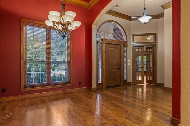 3904 Creek Bend Road, Edmond, OK 73003
