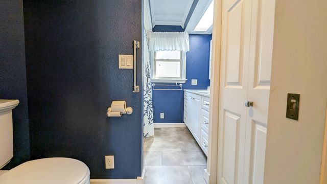 1105 Olen Drive, Mahomet, IL 61853