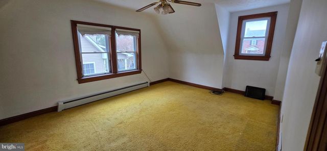 411 KERFOOT AVE, Front Royal, VA 22630