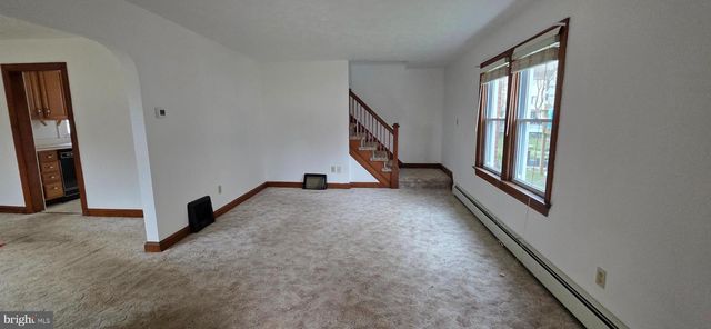411 KERFOOT AVE, Front Royal, VA 22630