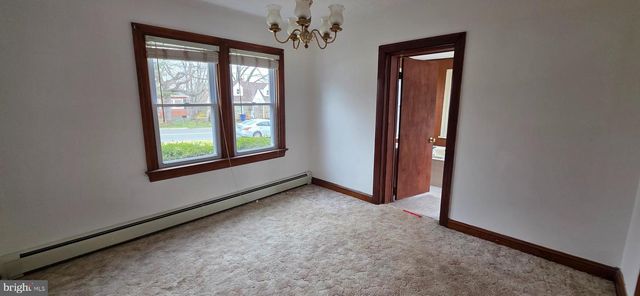 411 KERFOOT AVE, Front Royal, VA 22630