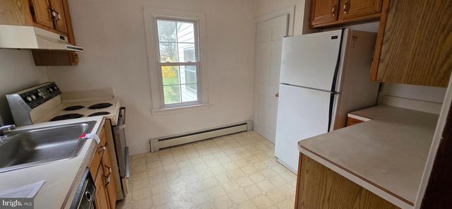 411 KERFOOT AVE, Front Royal, VA 22630