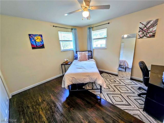 108 Theresa Drive, Weirton, WV 26062