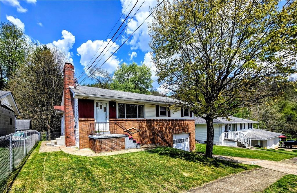 108 Theresa Drive, Weirton, WV 26062