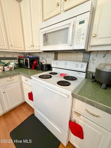 2917 Laurel Ridge Lane, Kinston, NC 28504