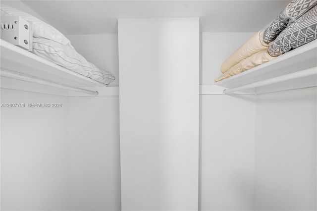 19370 Collins Ave 1612, Sunny Isles Beach, FL 33160