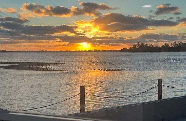 6927 21ST STREET SW, Bradenton, FL 34207