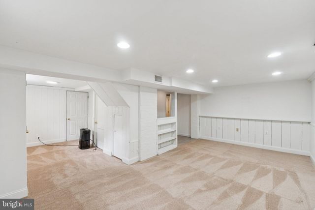 9118 BRADFORD RD, Silver Spring, MD 20901