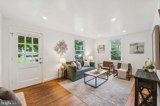 9118 BRADFORD RD, Silver Spring, MD 20901