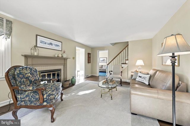 1259 ROSEMONT LN, Abington, PA 19001