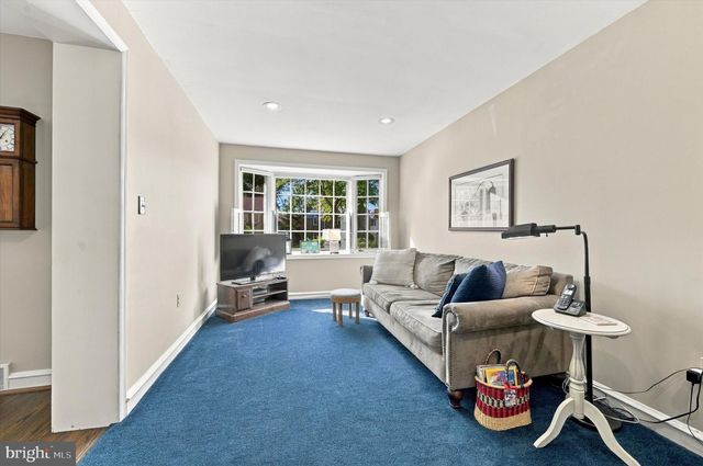 1259 ROSEMONT LN, Abington, PA 19001