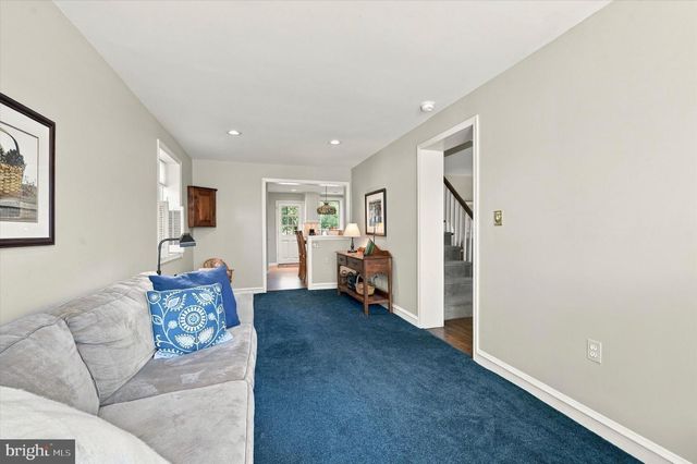 1259 ROSEMONT LN, Abington, PA 19001