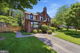 1259 ROSEMONT LN, Abington, PA 19001