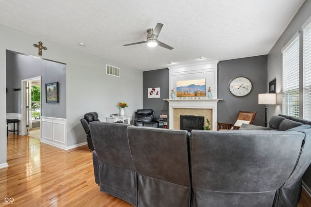 11624 Wedgeport Lane, Fishers, IN 46037