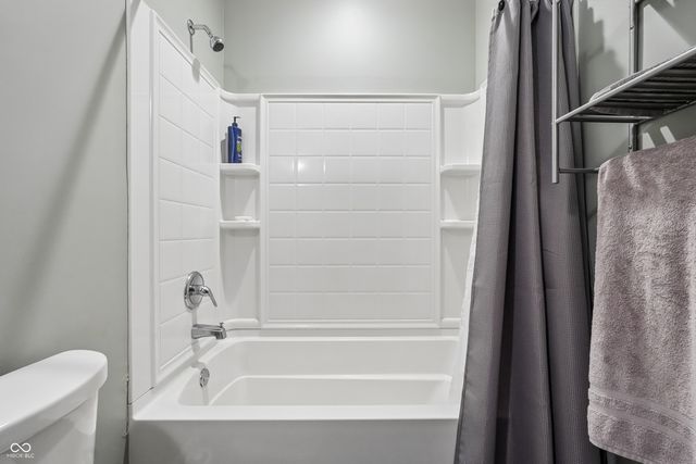 11624 Wedgeport Lane, Fishers, IN 46037