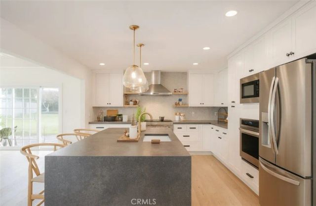 17952 Caledonia, Huntington Beach, CA 92647