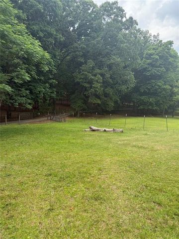 2648 Tribble Mill Road, Lawrenceville, GA 30045