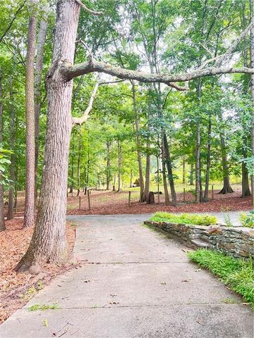 2648 Tribble Mill Road, Lawrenceville, GA 30045