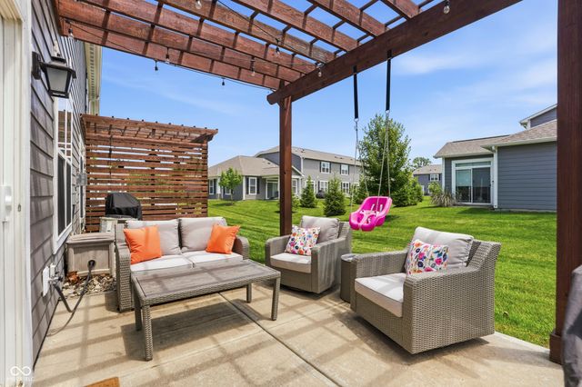 14441 Treasure Creek Lane, Fishers, IN 46038