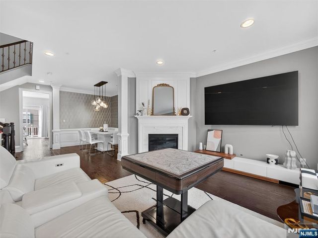 4 Wesmont Drive 1102, Wood Ridge, NJ 07075