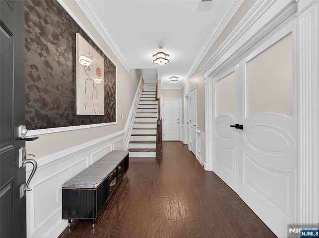 4 Wesmont Drive 1102, Wood Ridge, NJ 07075