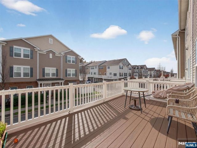 4 Wesmont Drive 1102, Wood Ridge, NJ 07075