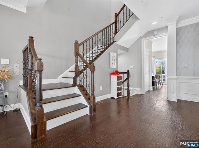 4 Wesmont Drive 1102, Wood Ridge, NJ 07075