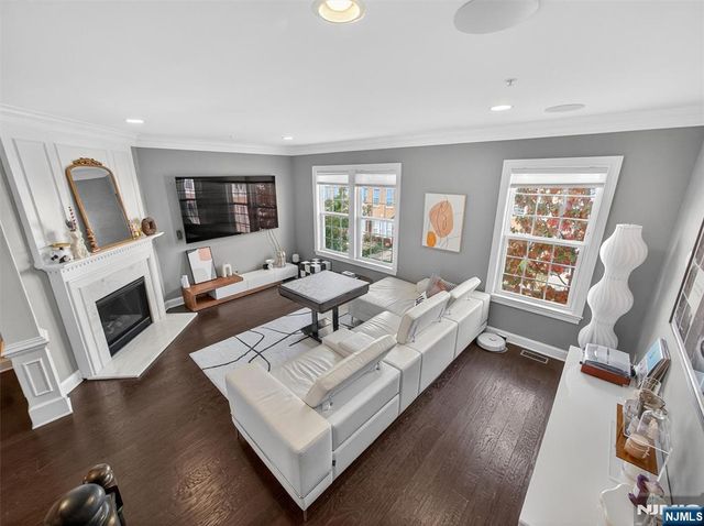 4 Wesmont Drive 1102, Wood Ridge, NJ 07075