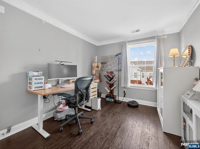 4 Wesmont Drive 1102, Wood Ridge, NJ 07075