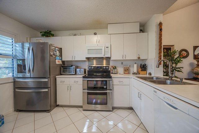 6674 Montego Bay Boulevard D, Boca Raton, FL 33433