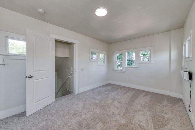 385 N Park, Fresno, CA 93701