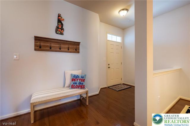 356 Pennycress Road, Upper Macungie Twp, PA 18104