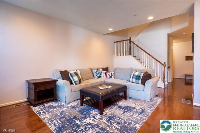 356 Pennycress Road, Upper Macungie Twp, PA 18104