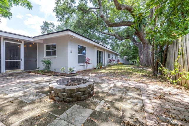 1554 LINWOOD DRIVE, Clearwater, FL 33755