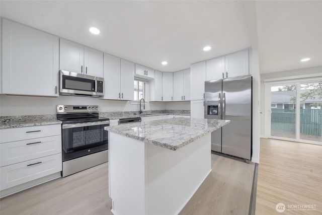 904 B Street SE, Auburn, WA 98002