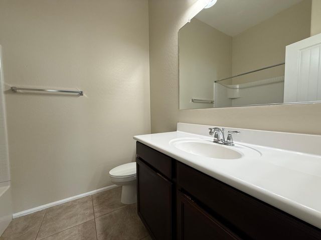 2725 E Mine Creek Road 1151, Phoenix, AZ 85024