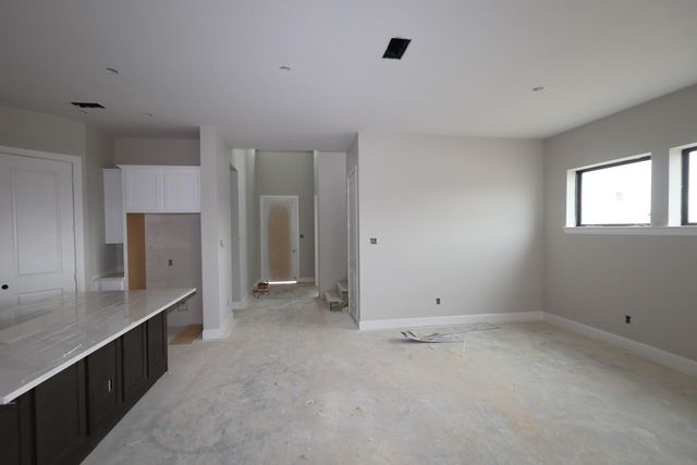 12203 Canal View Boulevard, Mont Belvieu, TX 77523