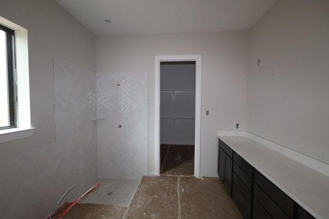 12203 Canal View Boulevard, Mont Belvieu, TX 77523