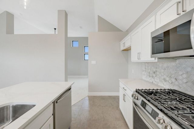 12203 Canal View Boulevard, Mont Belvieu, TX 77523