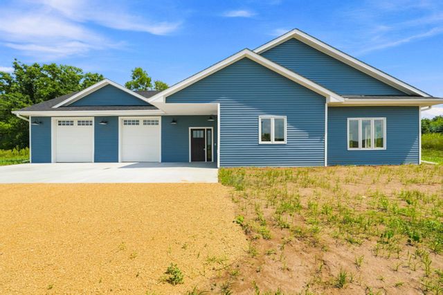 32 256th St Street, Osceola, WI 54020